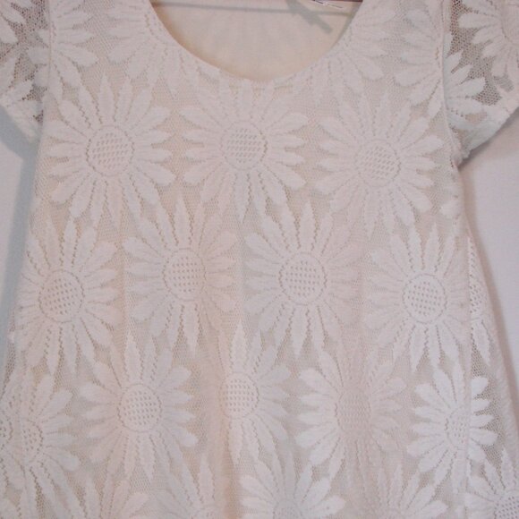 Anthropologie Kimchi Blue White Ivory Dress Floral Lace Mini Flare Wedding XS - Picture 6 of 16